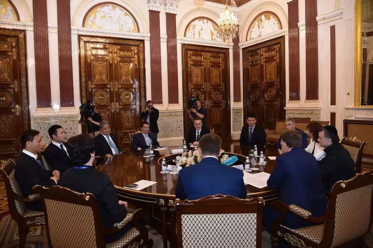 Talks with a Chinese delegation