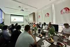 Oriental Yuhong presents the company to the delegation