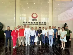 A Russian delegation at the Shenzhen Machinery Association