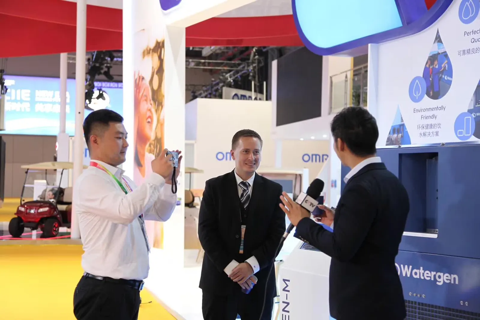 A CCTV interview at the partner’s stand at the China International Import Expo